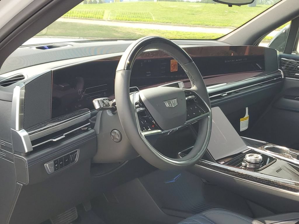 2026 Cadillac Escalade IQ Sport - Photo 11