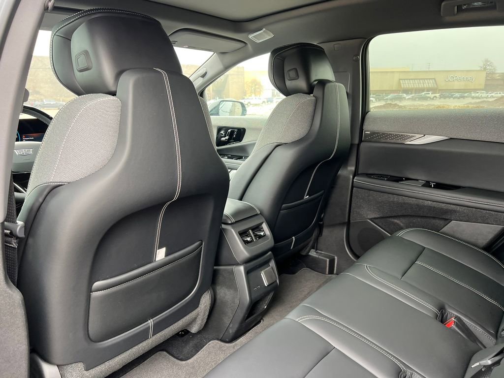 2026 Cadillac OPTIQ Sport - Photo 30