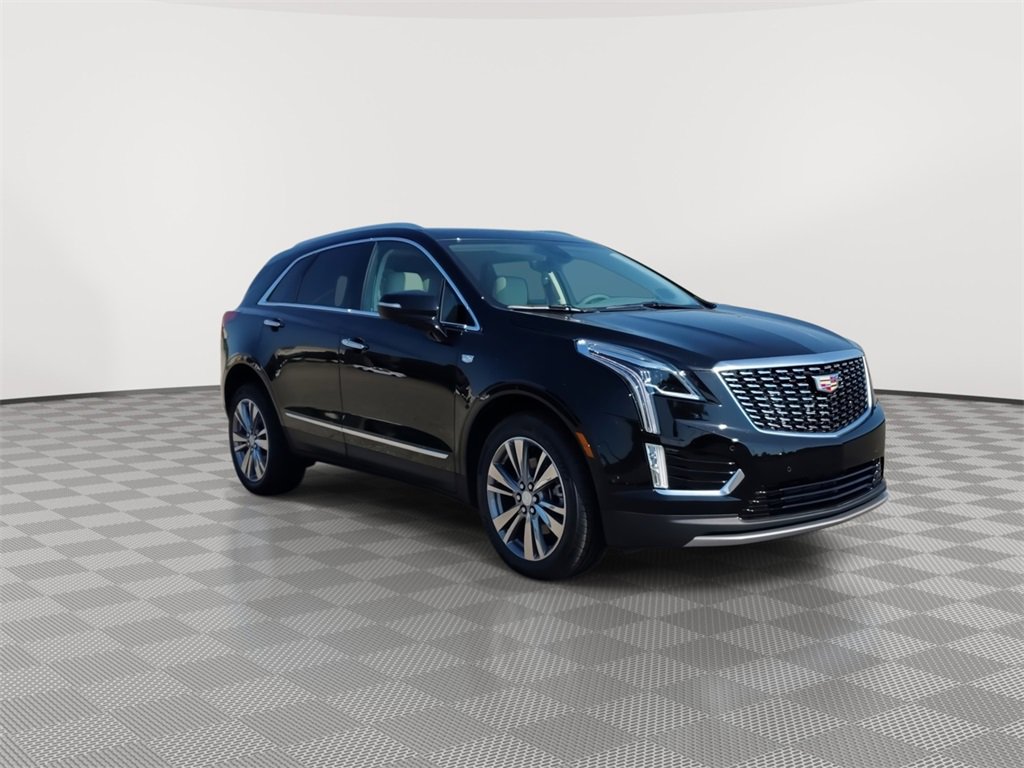 2025 Cadillac XT5 Premium Luxury photo 2
