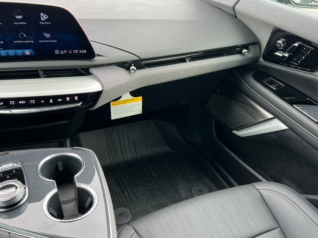 2027 Cadillac OPTIQ Premium Sport - Photo 25