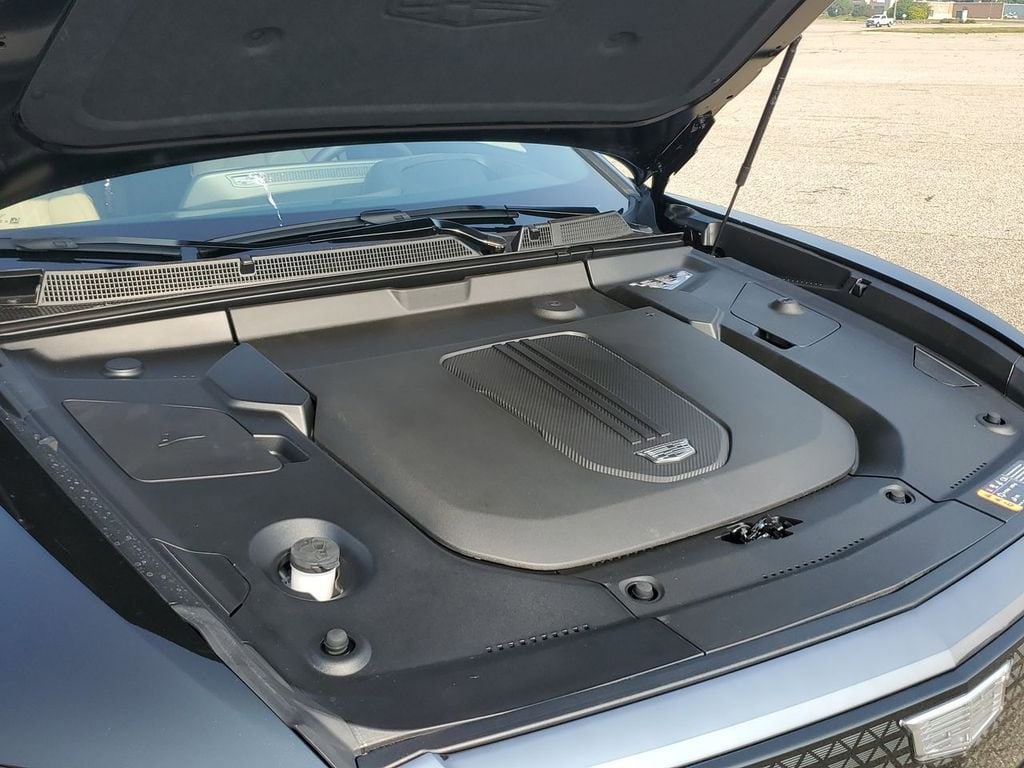 2026 Cadillac LYRIQ V Premium - Photo 32