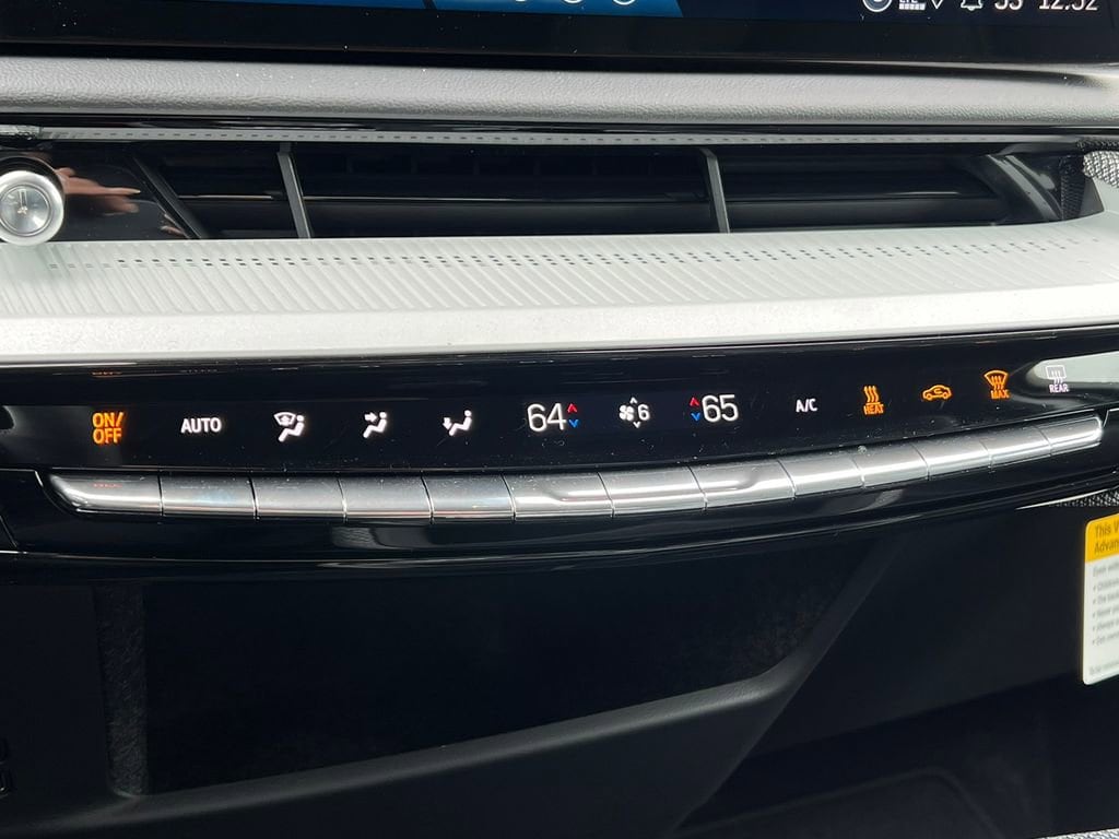 2026 Cadillac OPTIQ Sport - Photo 24