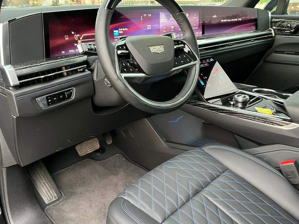 2025 Cadillac Escalade IQ Sport 1 - Photo 17