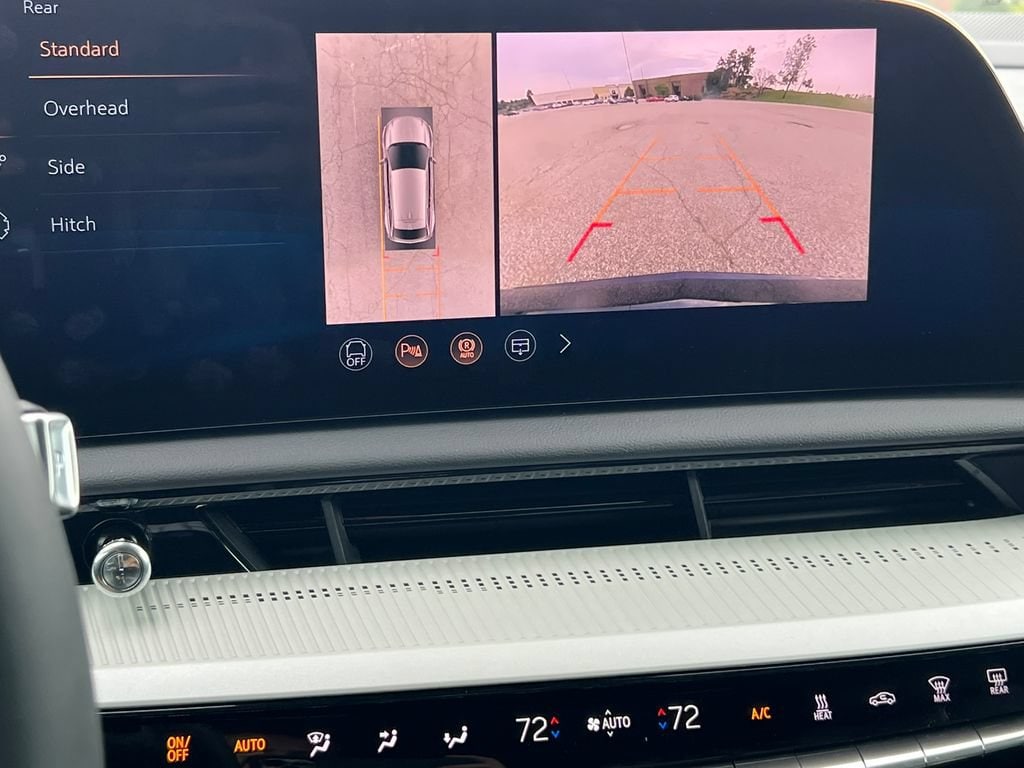 2027 Cadillac OPTIQ Premium Sport - Photo 20