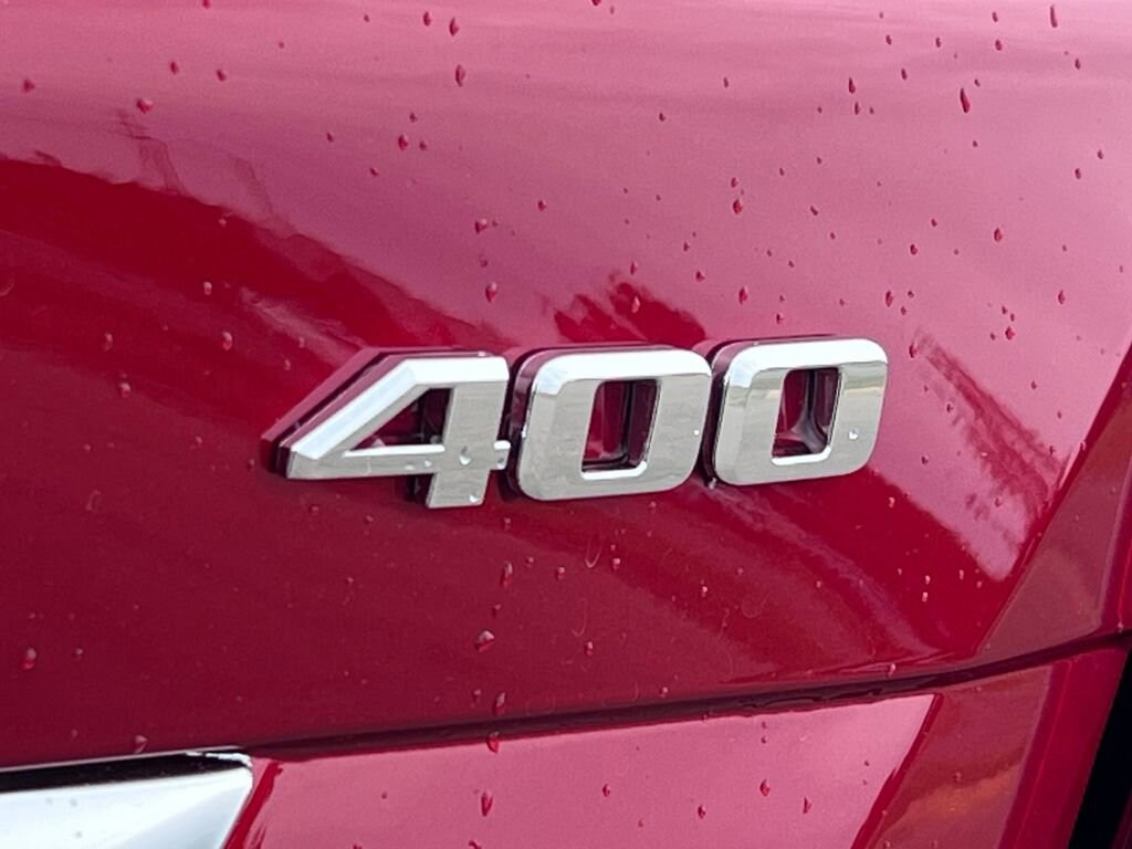New 2026 CADILLAC XT5 Premium Luxury SUV