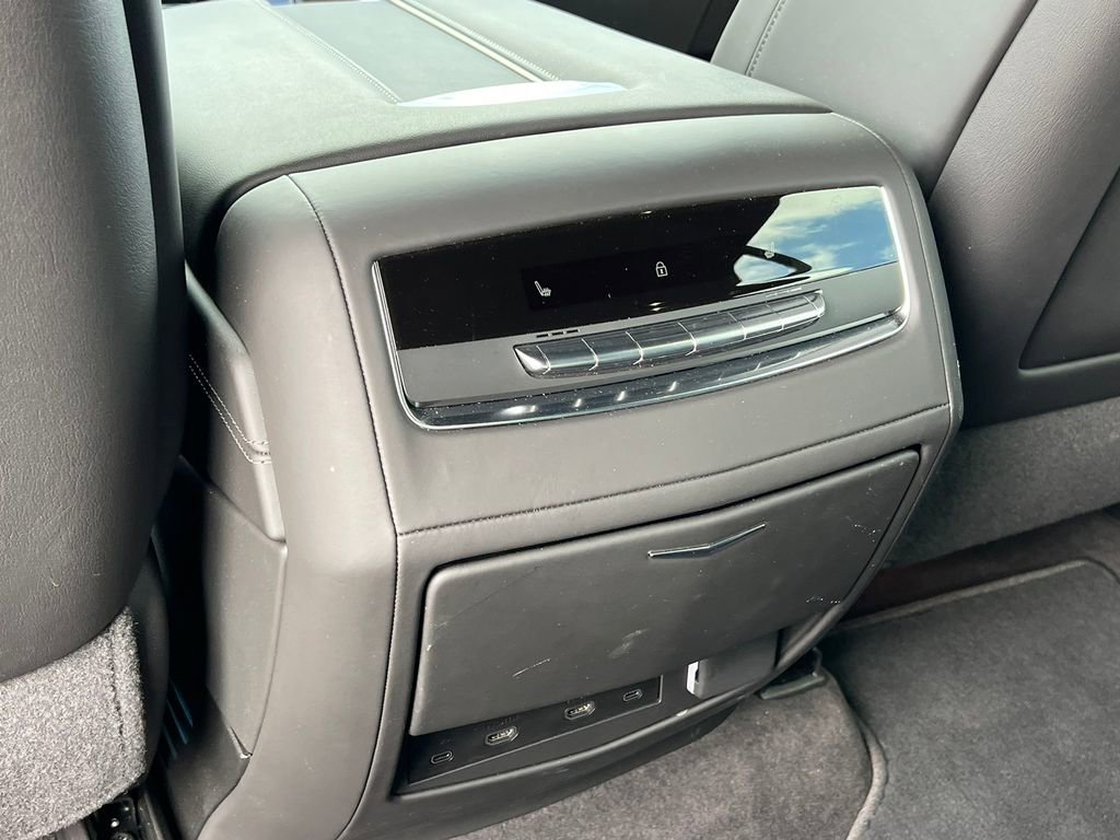 2025 Cadillac Escalade Sport Platinum - Photo 45