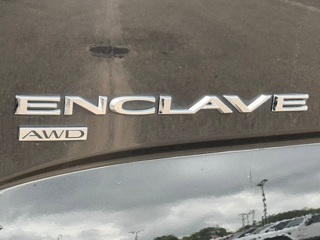 Used 2024 Buick Enclave Essence SUV