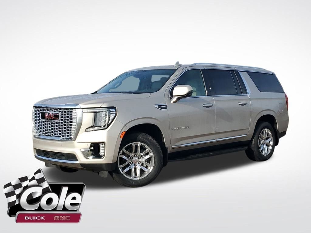 2023 GMC Yukon XL SLT's photo