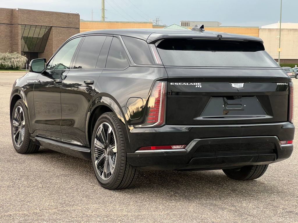 2025 Cadillac Escalade IQ Sport 1 - Photo 10