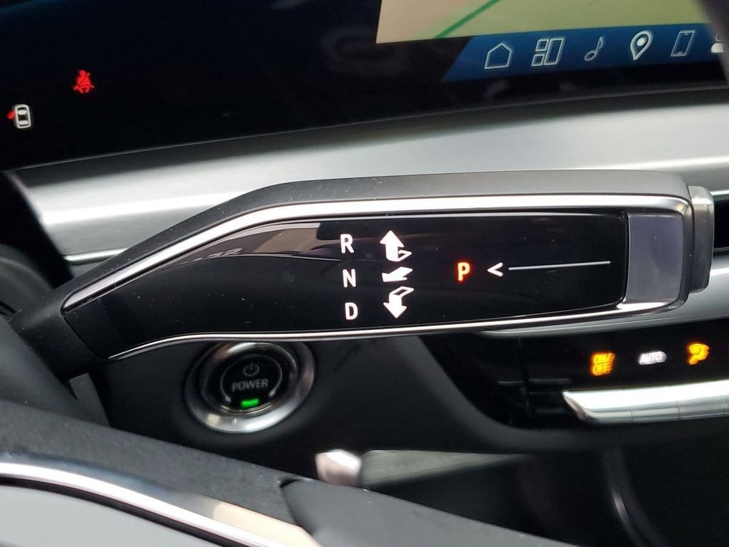 2025 Cadillac LYRIQ Sport 3 - Photo 16