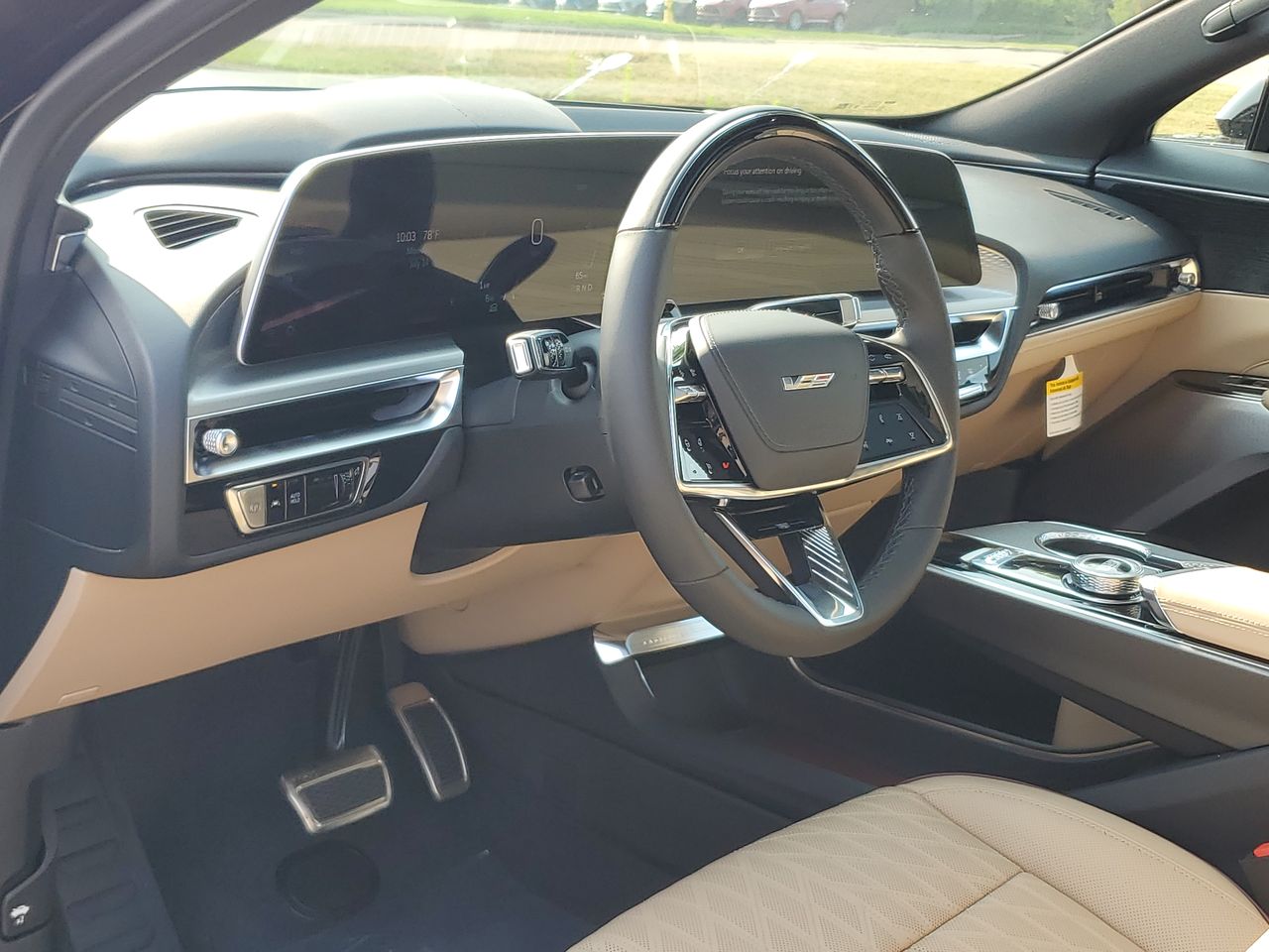 2026 Cadillac LYRIQ V Premium - Photo 47