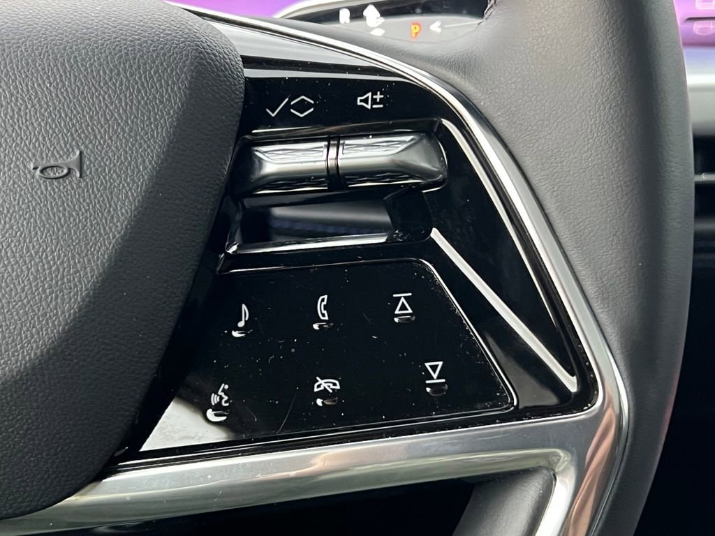 2025 Cadillac Escalade IQ Sport 1 - Photo 21
