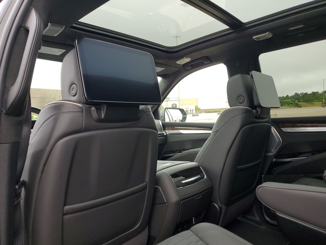 2025 Cadillac Escalade Sport Platinum - Photo 96