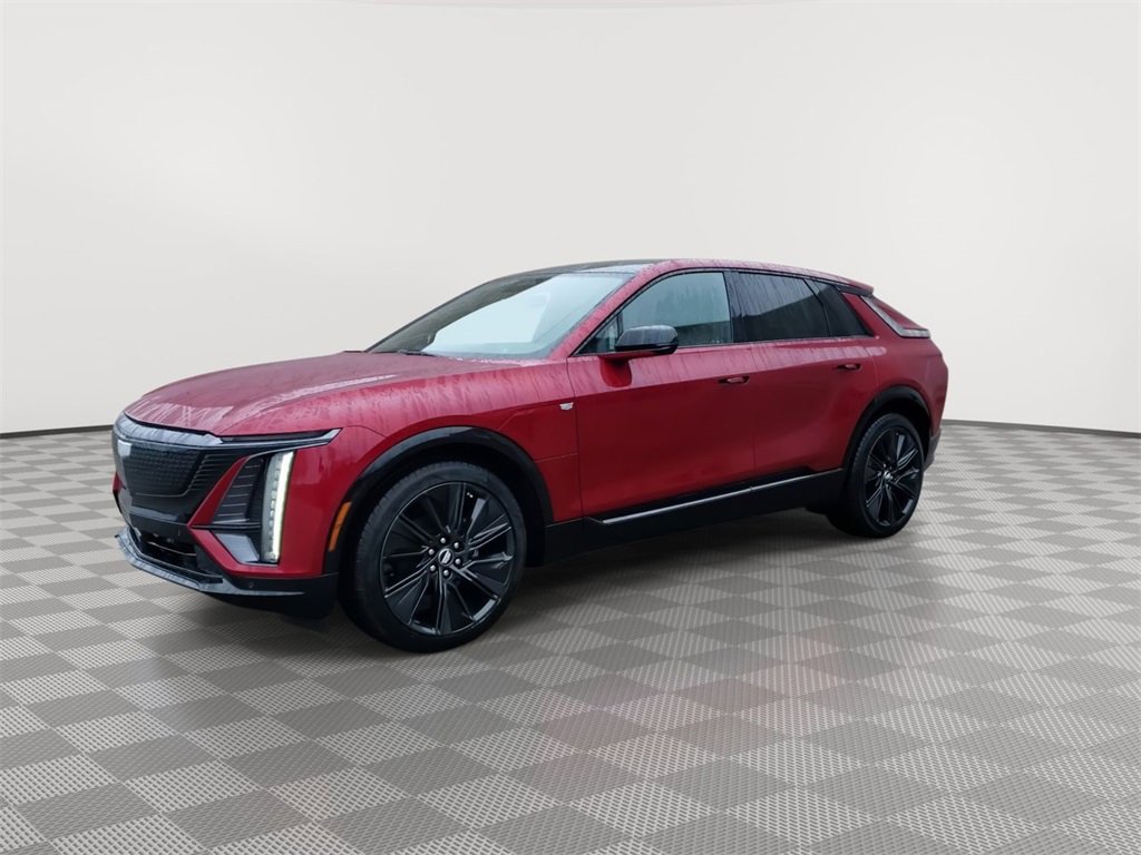 2025 Cadillac Lyriq Sport photo 4