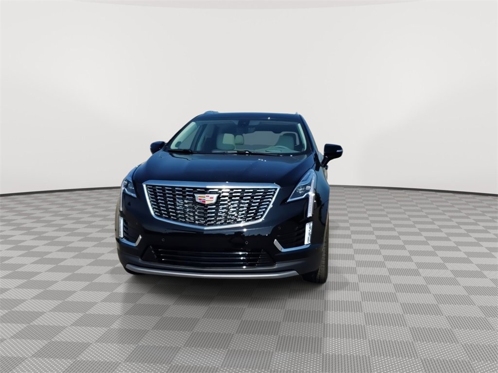 2025 Cadillac XT5 Premium Luxury photo 3