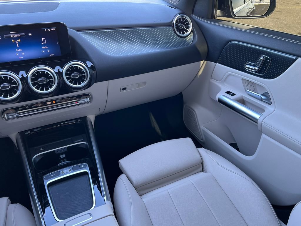 2025 Mercedes-Benz GLA GLA250 - Photo 35