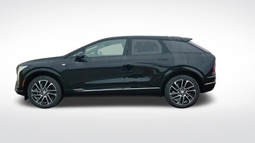 New 2026 CADILLAC OPTIQ Sport SUV