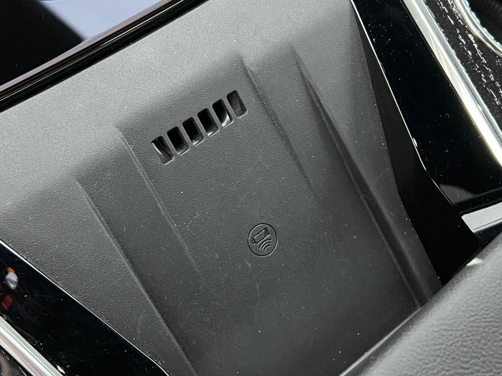 2025 Cadillac Escalade IQ Sport 1 - Photo 30