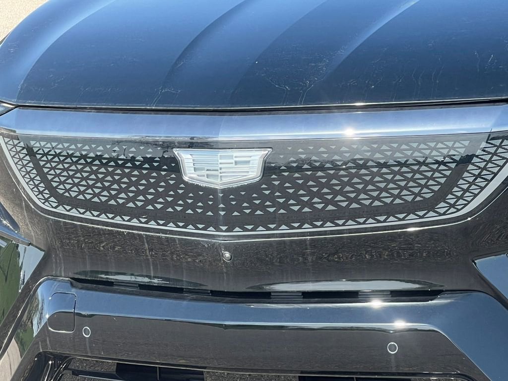 2025 Cadillac OPTIQ Sport 1 - Photo 38