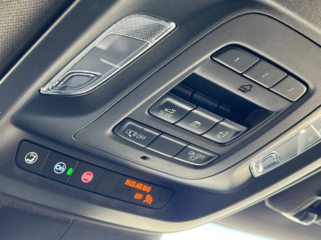2026 Cadillac CT5 V-Series - Photo 36