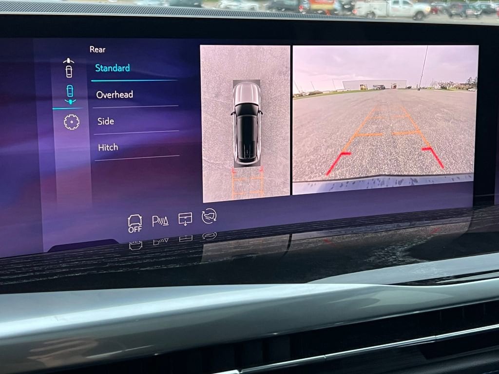 2025 Cadillac Escalade IQ Sport 1 - Photo 25