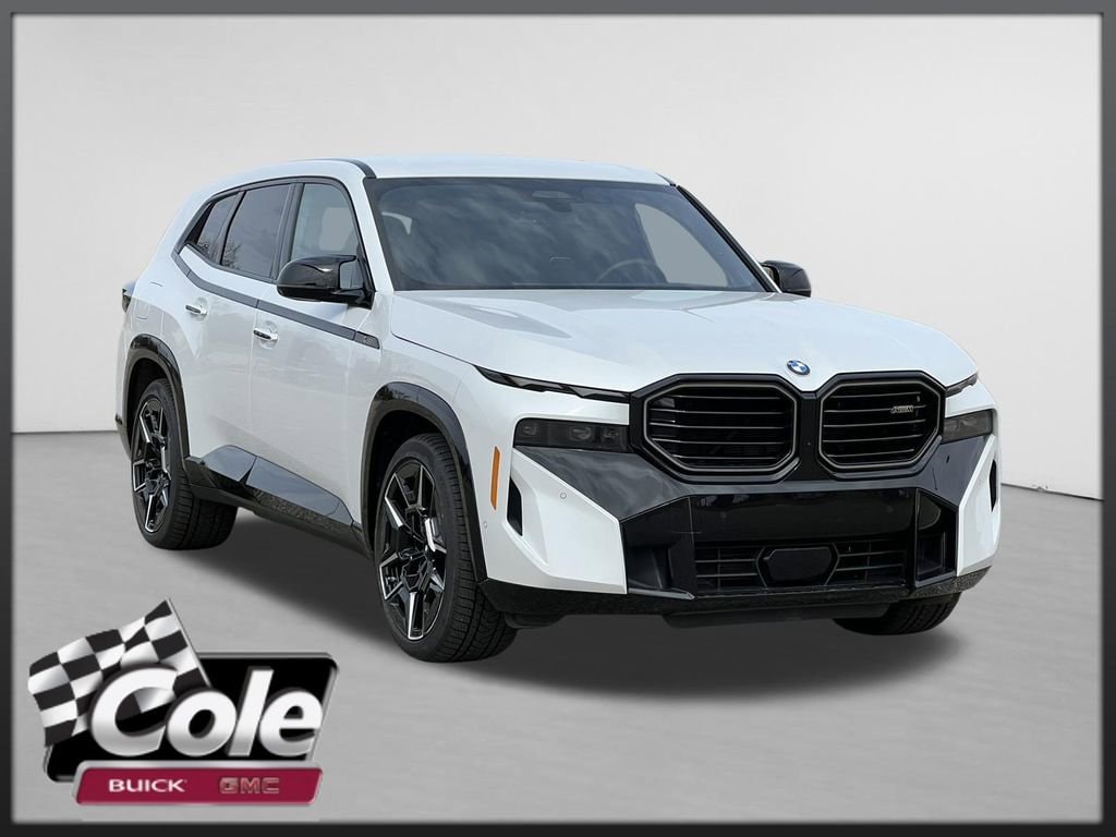 2025 BMW XM -'s photo