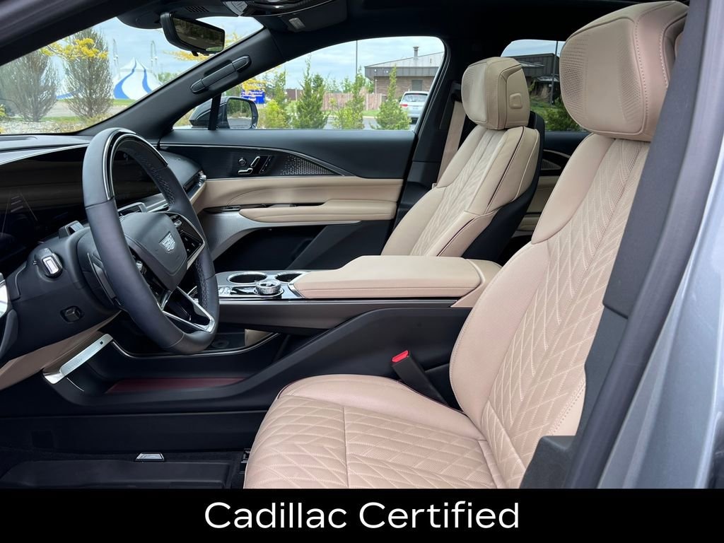Used 2024 CADILLAC LYRIQ Luxury 3 SUV