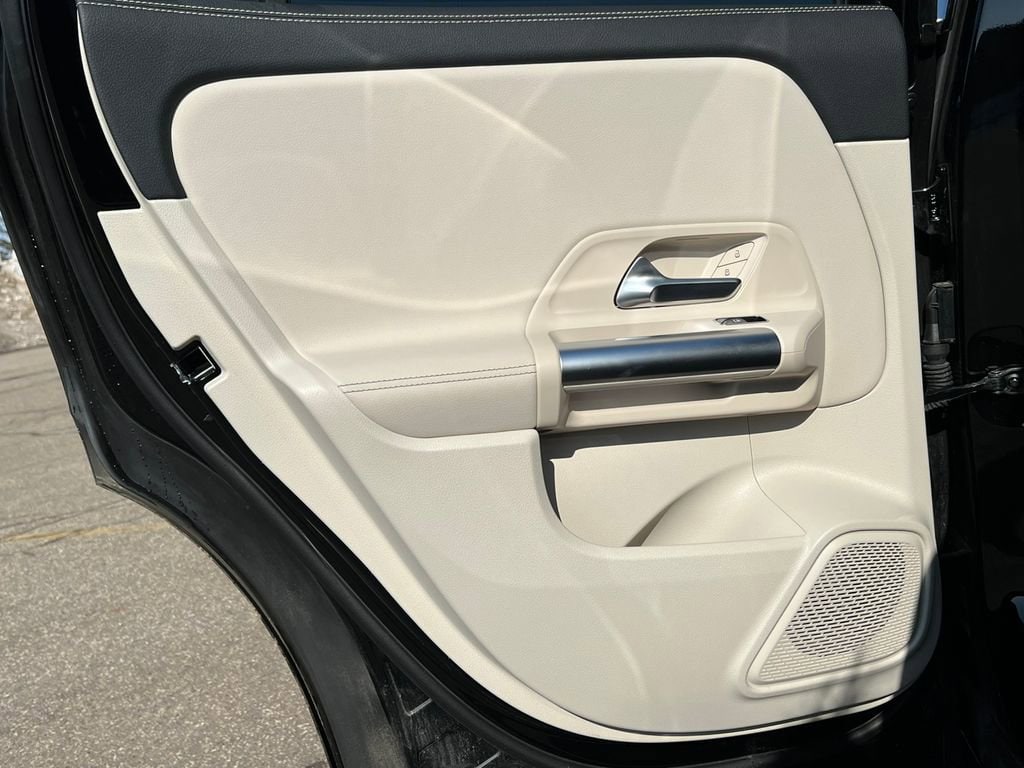 2025 Mercedes-Benz GLA GLA250 - Photo 34