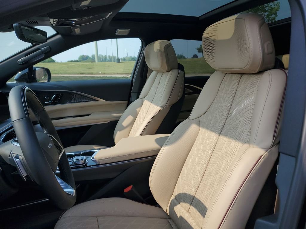 2026 Cadillac LYRIQ V Premium - Photo 21