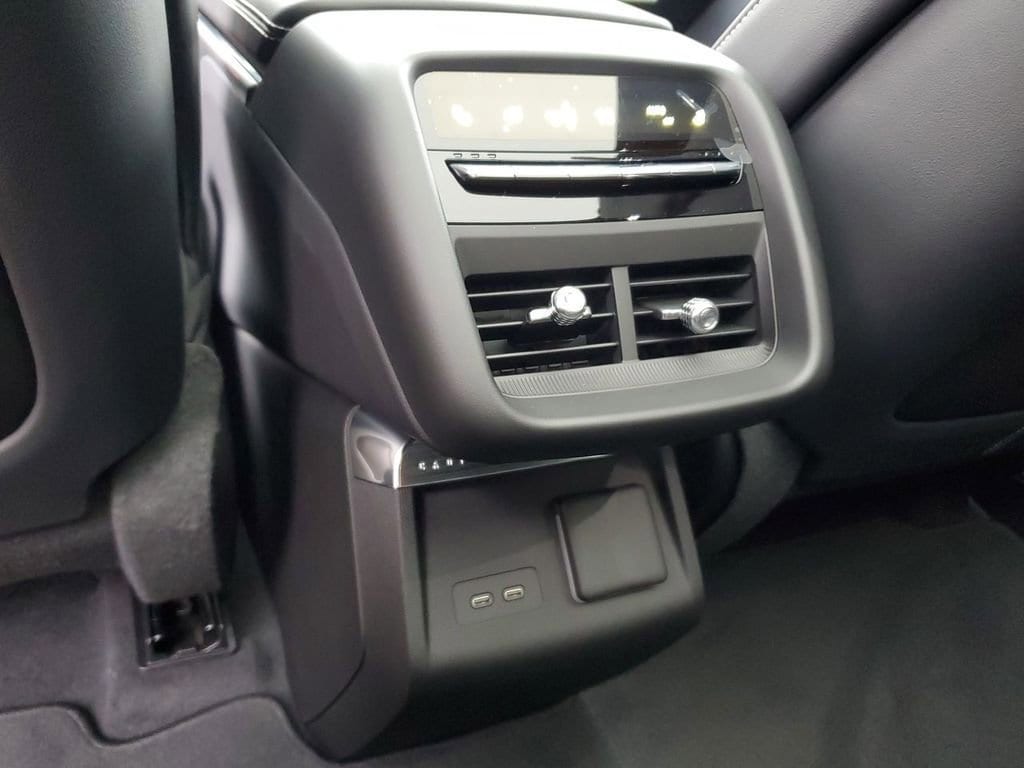2025 Cadillac LYRIQ Sport 3 - Photo 22