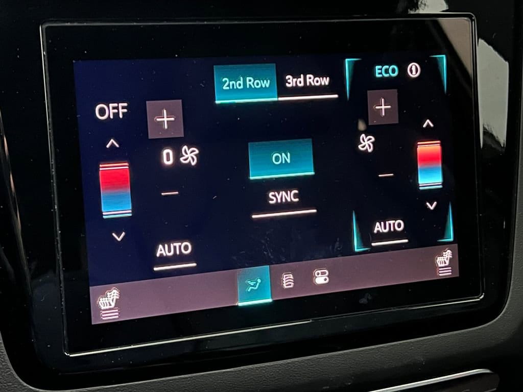 2025 Cadillac Escalade IQ Sport 1 - Photo 33