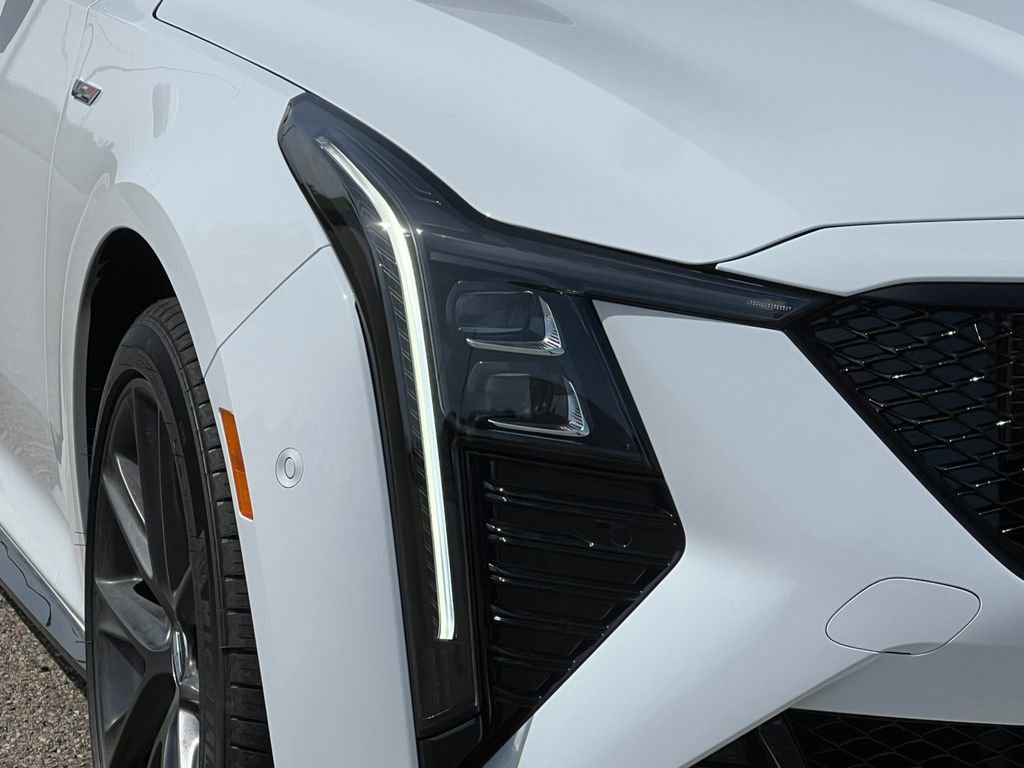 2026 Cadillac CT5 V-Series - Photo 44