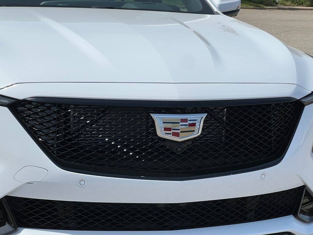2026 Cadillac CT5 V-Series - Photo 45