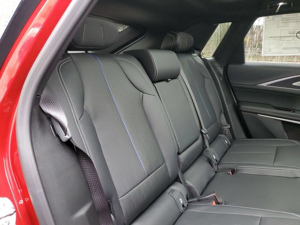 2025 Cadillac LYRIQ Sport 3 - Photo 28