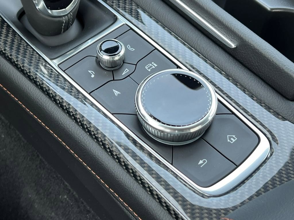 2026 Cadillac CT5 V-Series - Photo 32