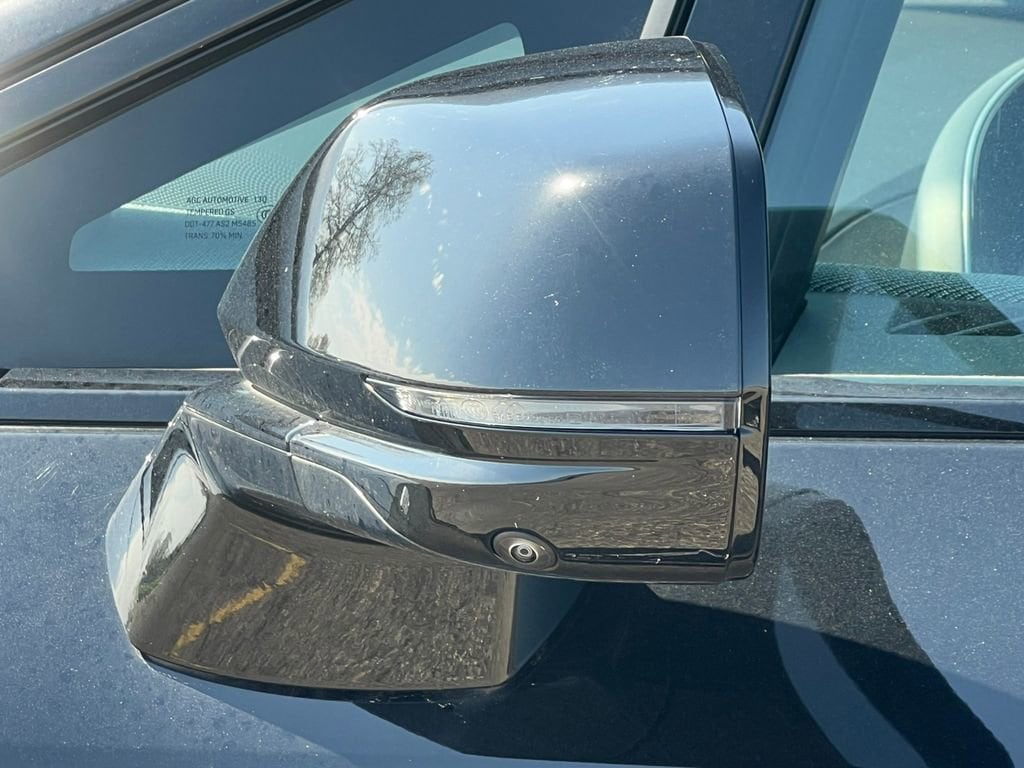 2025 Cadillac OPTIQ Sport 1 - Photo 34