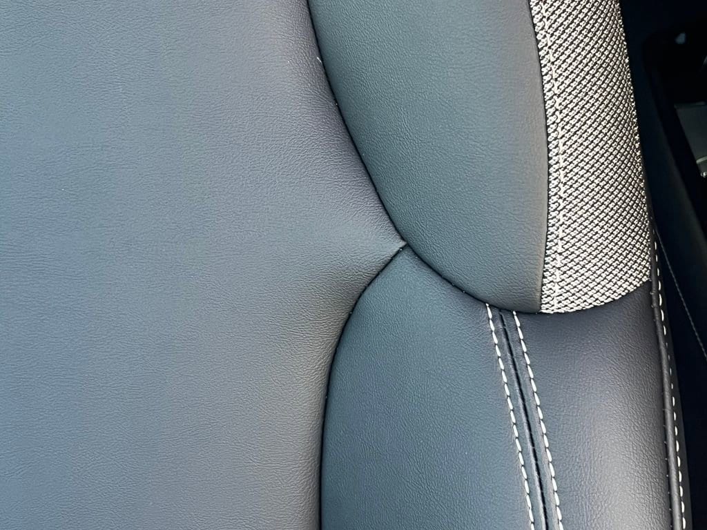 2025 Cadillac OPTIQ Sport 1 - Photo 11
