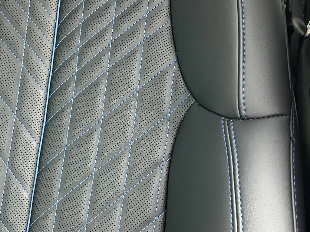 2025 Cadillac Escalade IQ Sport 1 - Photo 13