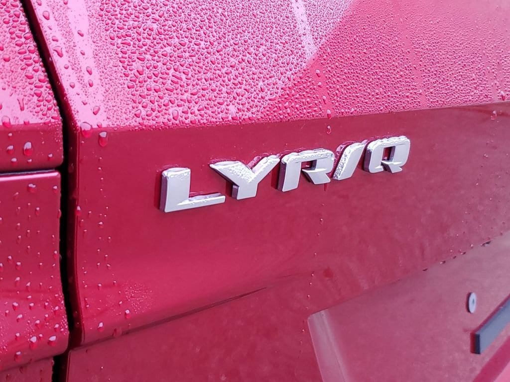 2025 Cadillac LYRIQ Sport 3 - Photo 32