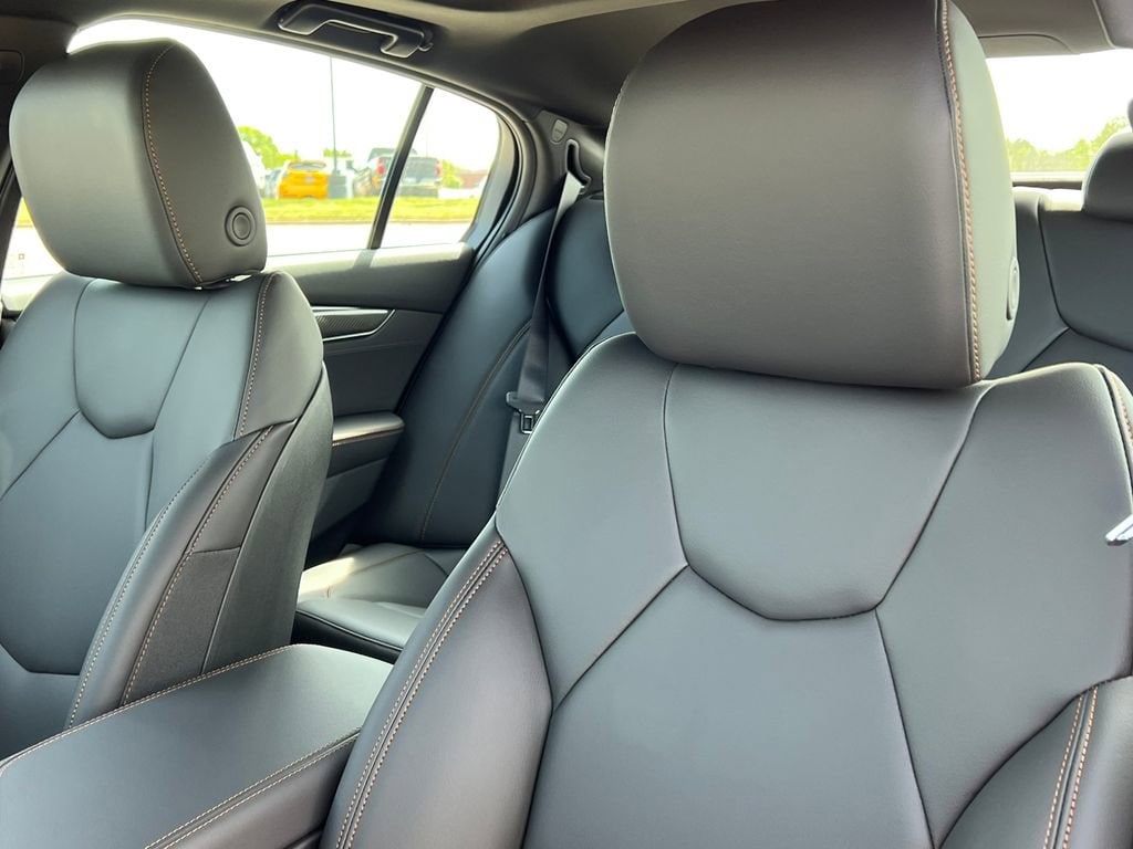 2026 Cadillac CT5 V-Series - Photo 14