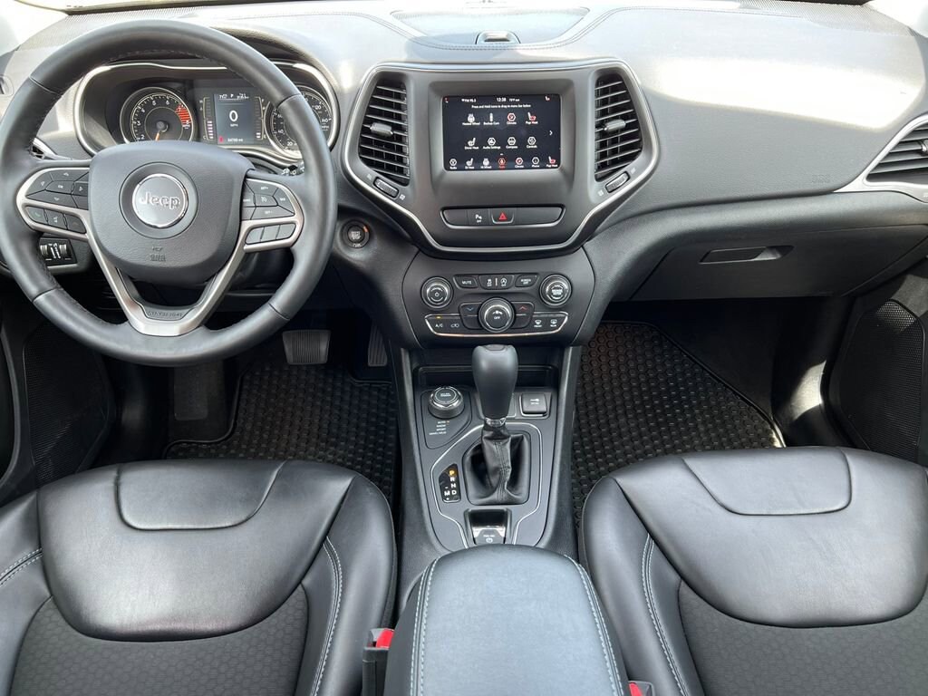 Used 2019 Jeep Cherokee Latitude Plus