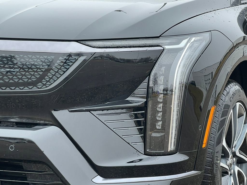 2026 Cadillac OPTIQ Sport - Photo 36
