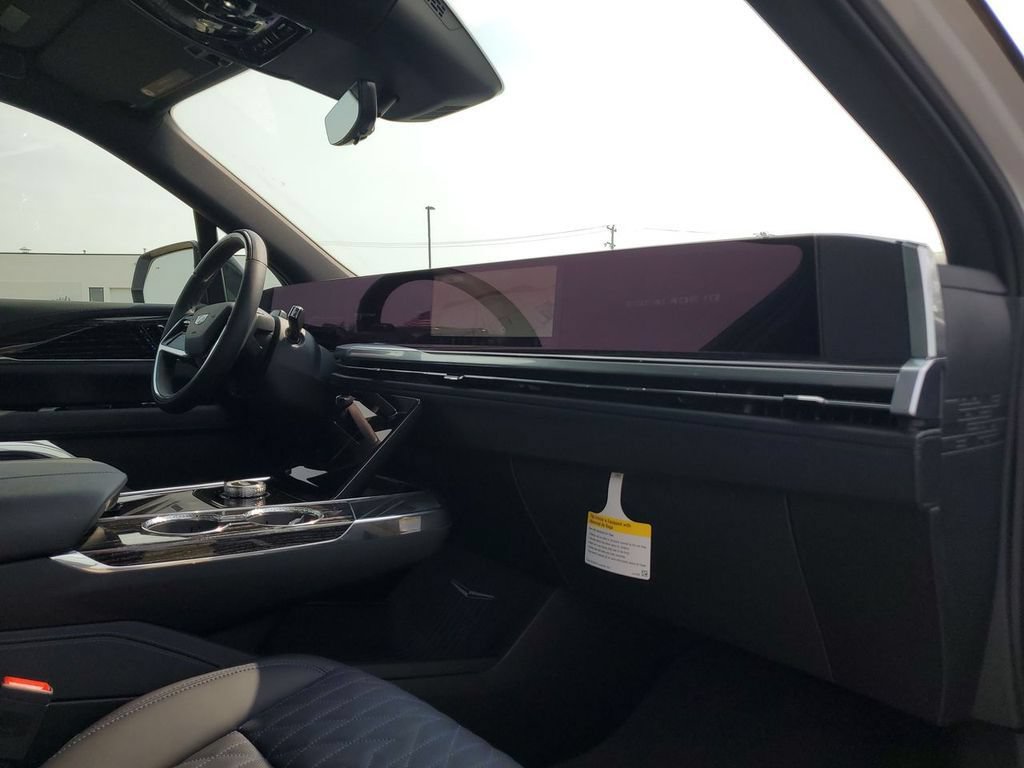 2026 Cadillac Escalade IQ Sport - Photo 29