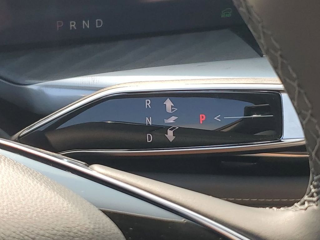 2026 Cadillac Escalade IQ Luxury - Photo 16