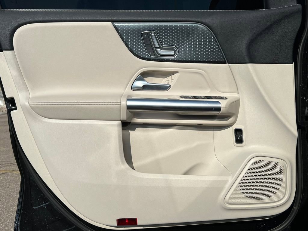 2025 Mercedes-Benz GLA GLA250 - Photo 15