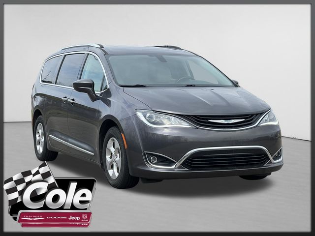2018 Chrysler Pacifica Hybrid Touring L