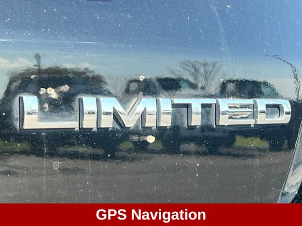 Used 2024 Jeep Compass Limited SUV