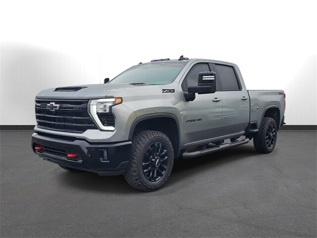 2025 Chevrolet Silverado 2500HD LT photo 4