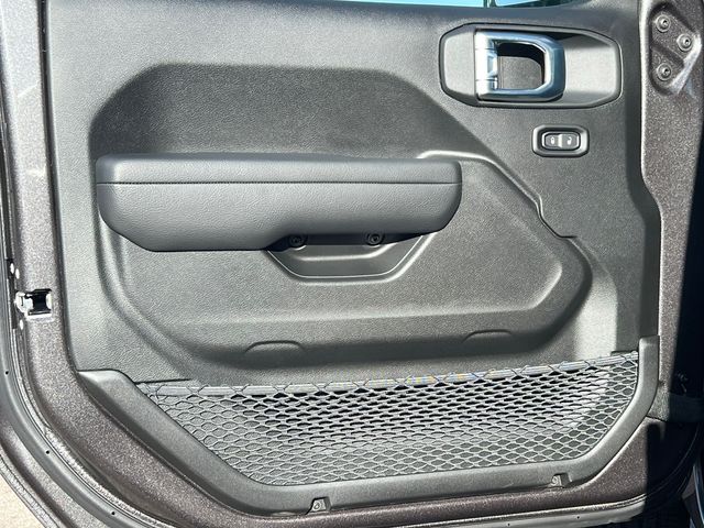 2026 Jeep Wrangler 4-Door Sport - Photo 13