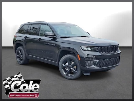 2025 Jeep Grand Cherokee ALTITUDE 4X4 Sport Utility